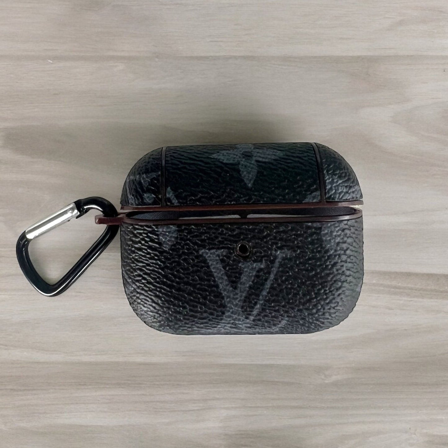 FLOWER MONOGRAM AIRPOD PRO CASE
