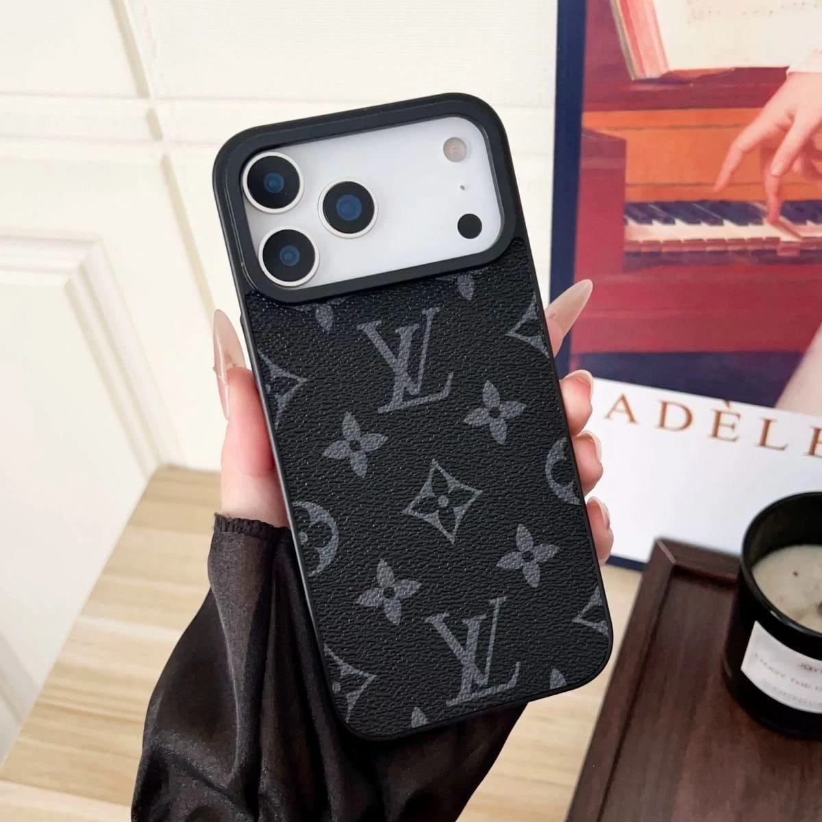 Luxury Designer Leather Case For iPhone 17 / 16 / 15 / 14