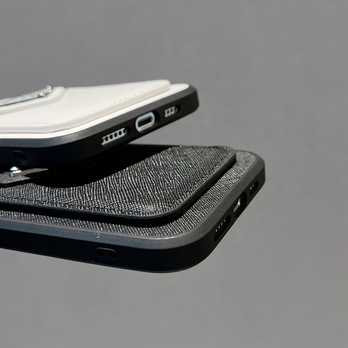 Luxurious leather iPhone case Roxy New 2