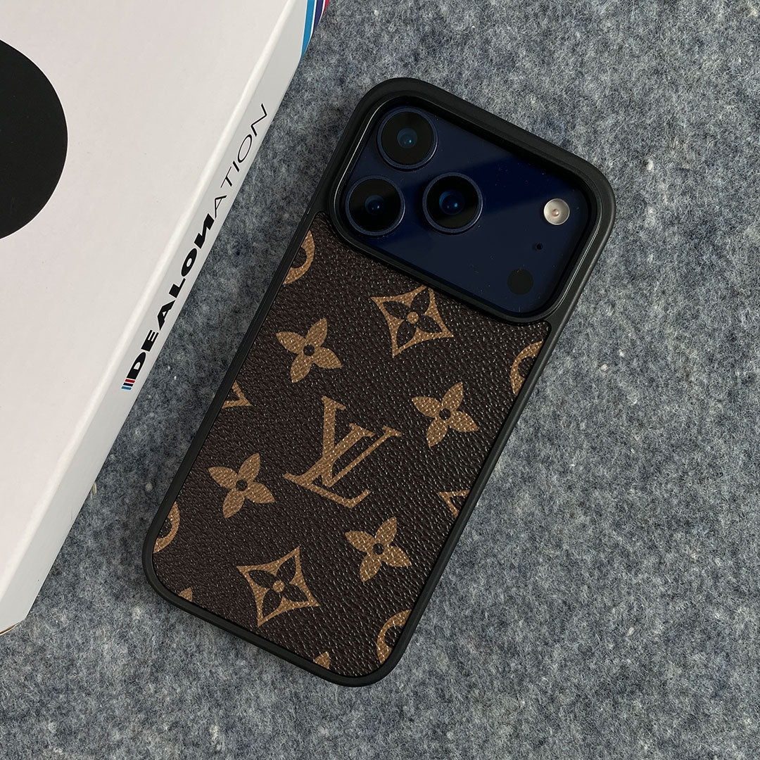 Luxury Designer Leather Case For iPhone 17 / 16 / 15 / 14