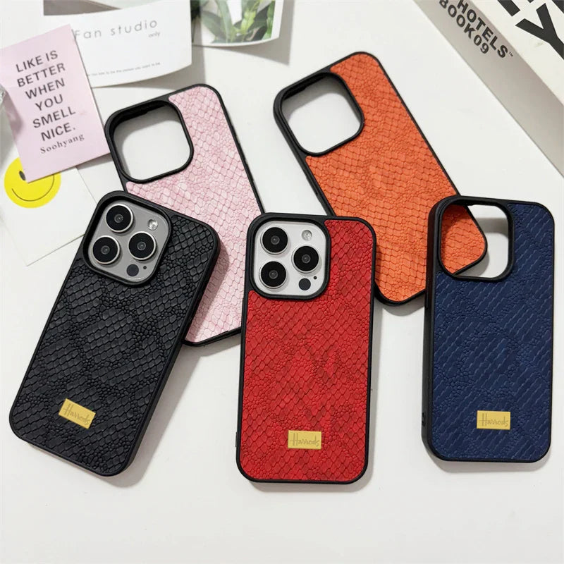 Luxury relief Snakeskin pattern leather Retro Case for iPhone 16 15 14