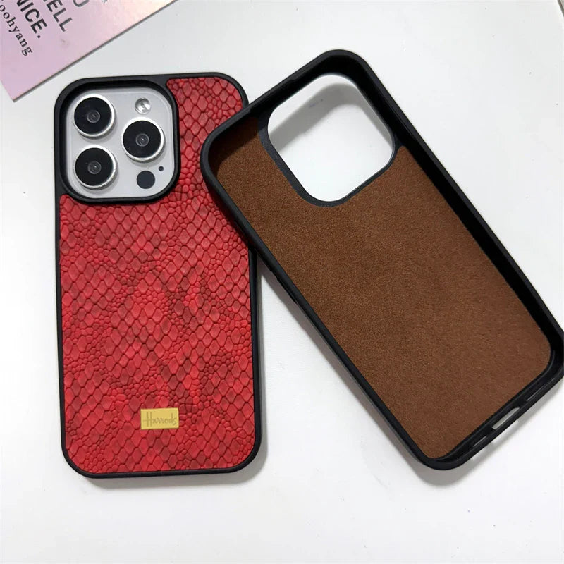 Luxury relief Snakeskin pattern leather Retro Case for iPhone 16 15 14