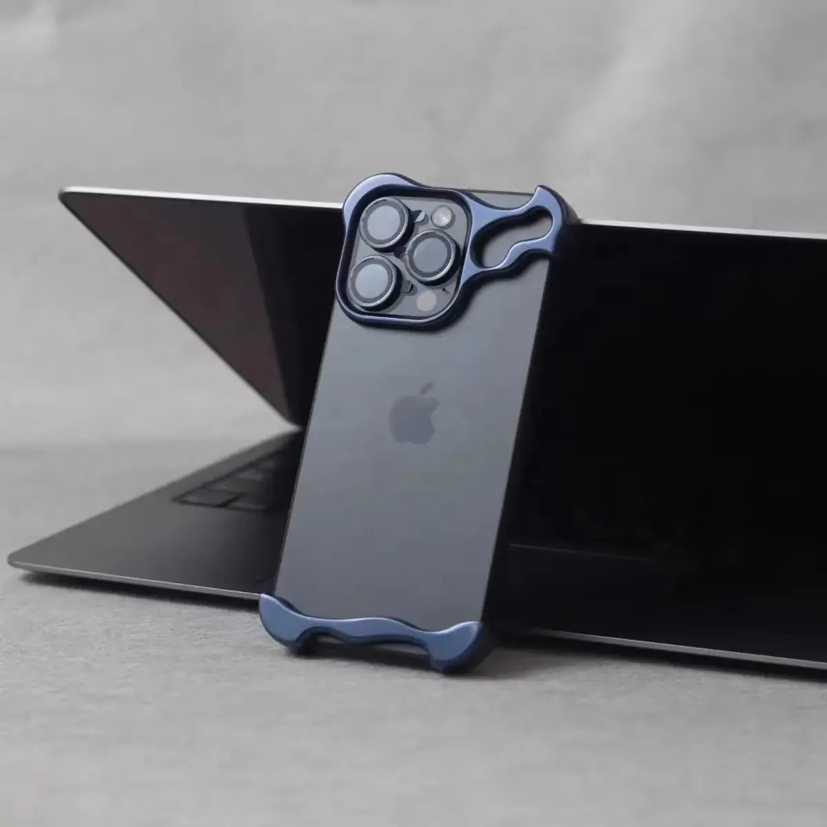 Luxury Plain Aluminum Alloy Phone Case for iPhone 16, 15, 14