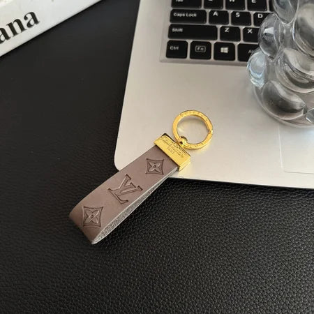 Louis Vuitton Keyring Embossed Leather Gold Hardware