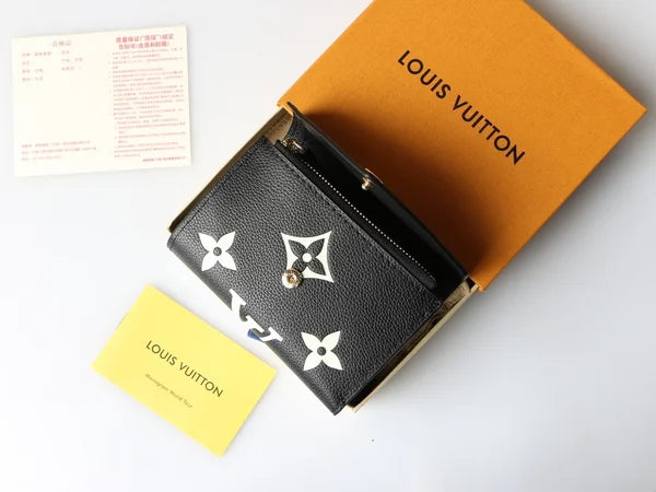 Luxury Louis Vuitton Wallet Black Monogram Card Holder