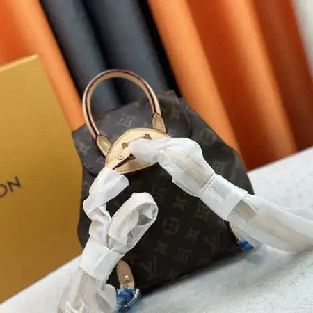 Luxury Louis Vuitton women's backpack, Monogram