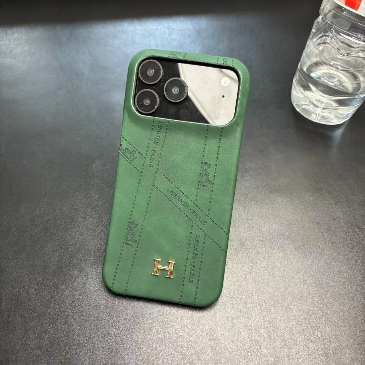 Hermes Luxury Leather Case for iPhone 17 / 16 / 15 / 14