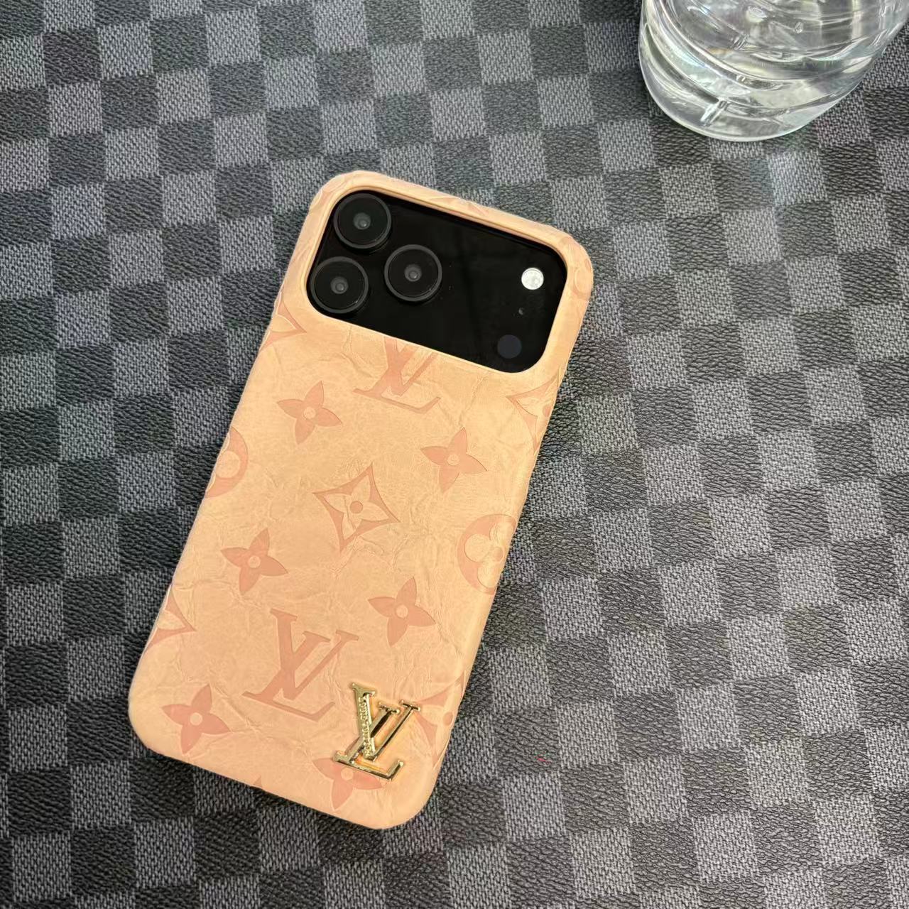 Premium Case For iPhone  17 / 16 / 15 / 14
