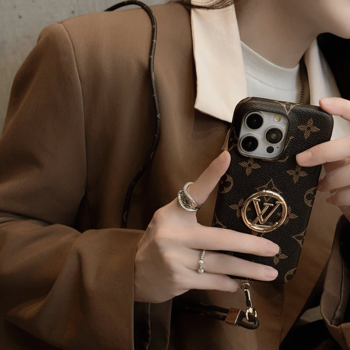 NEW DESIGN CASE WITH  CHAIN FOR IPHONE 16 15  14 Roxy New 2