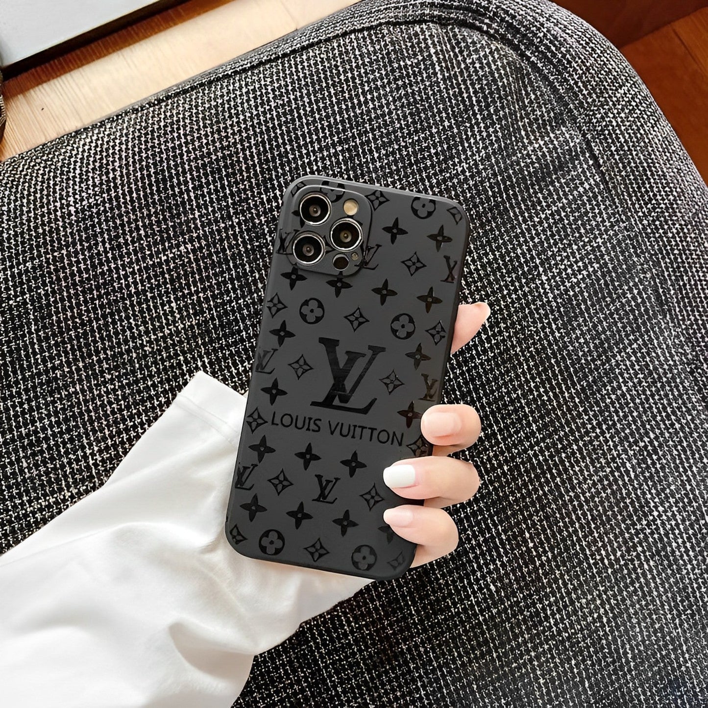 PREMIUM IPHONE CASE FOR IPHONE 16 15 14 THEROXYMOB