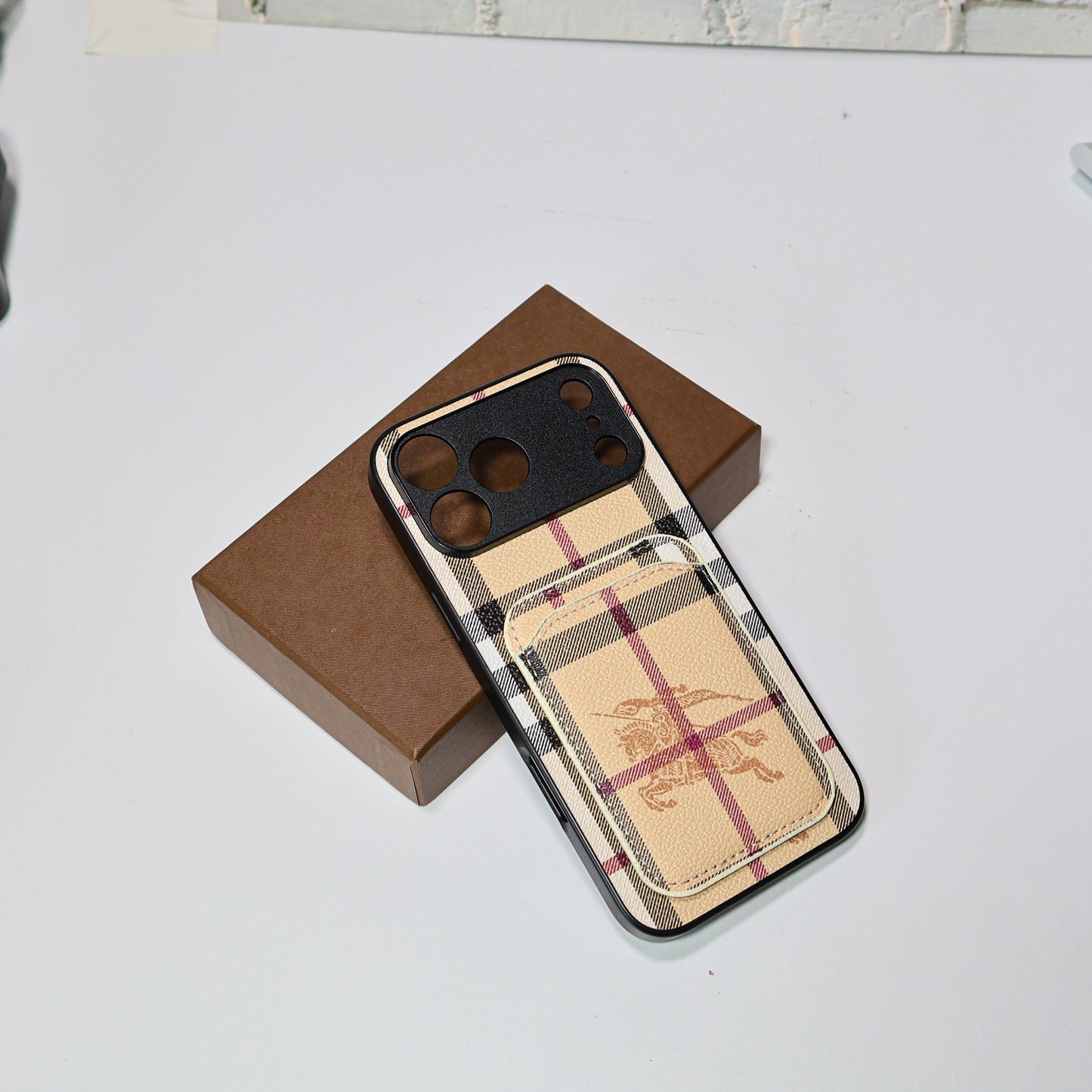 Burberry Card Holder Phone Case For iPhone 12-17