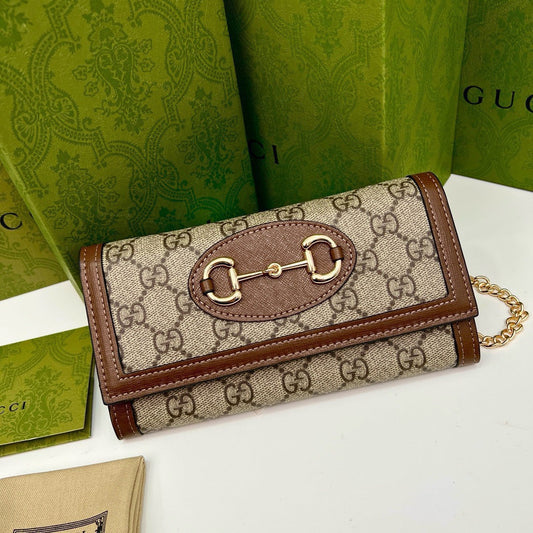 GUCCI Saddle Buckle Crossbody Wallet on Chain