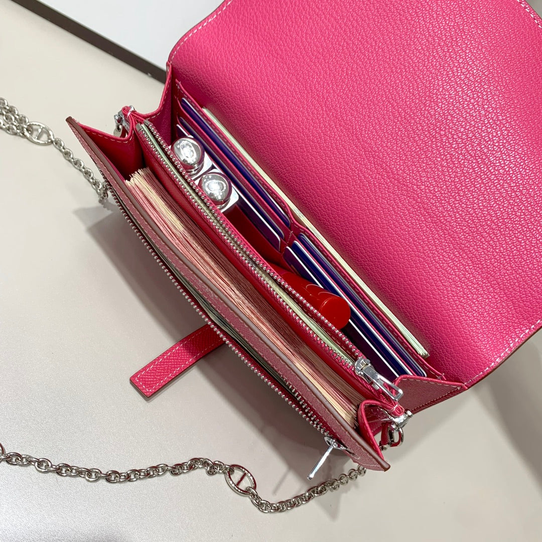 Luxury Hermes Wallet with Chain