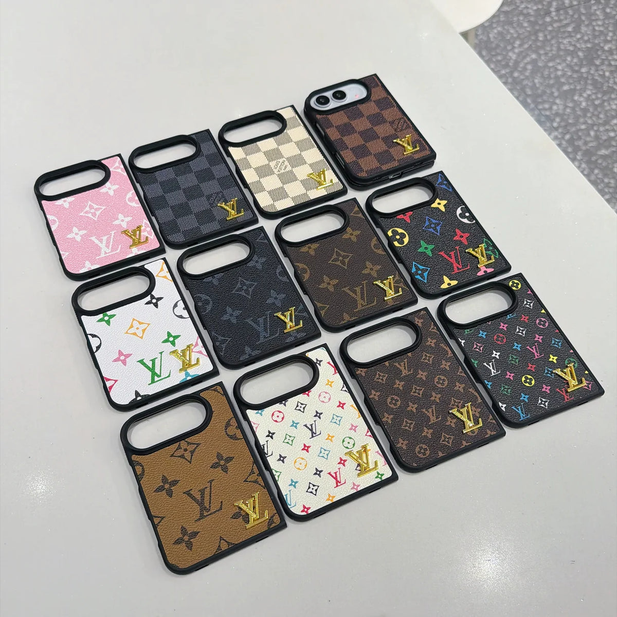 Luxury Classic LV Leather Case with Gold Emblem for iPhone Duo