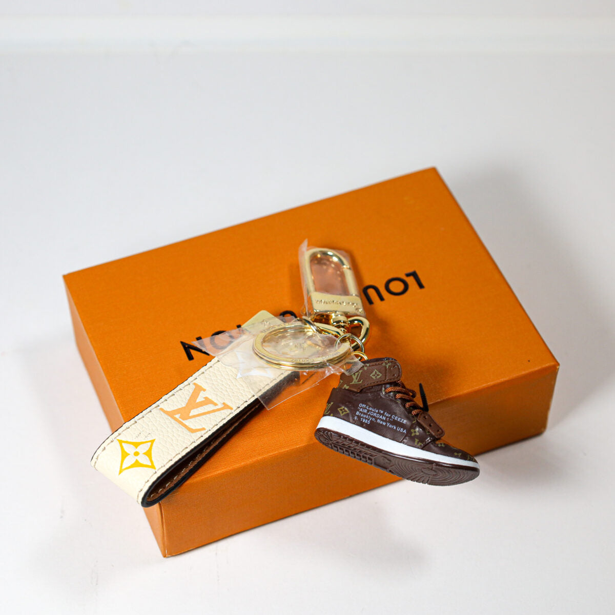 Luxury Louis Vuitton Luxury Designer Key Chain Fortune Cube Bag Charm