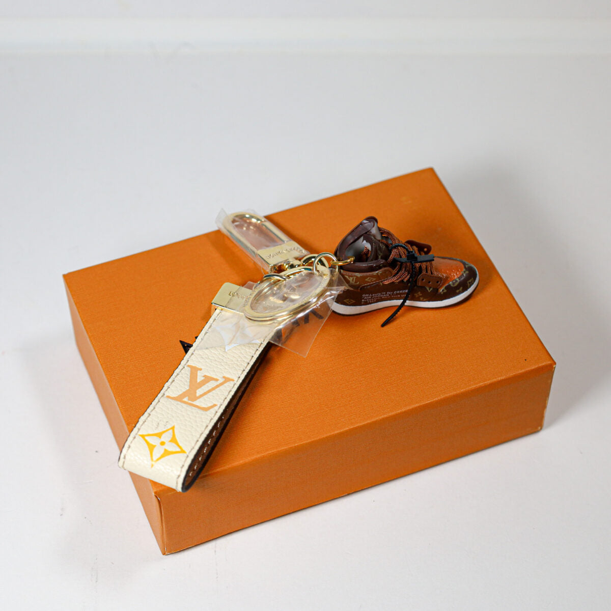 Luxury Louis Vuitton Luxury Designer Key Chain Fortune Cube Bag Charm