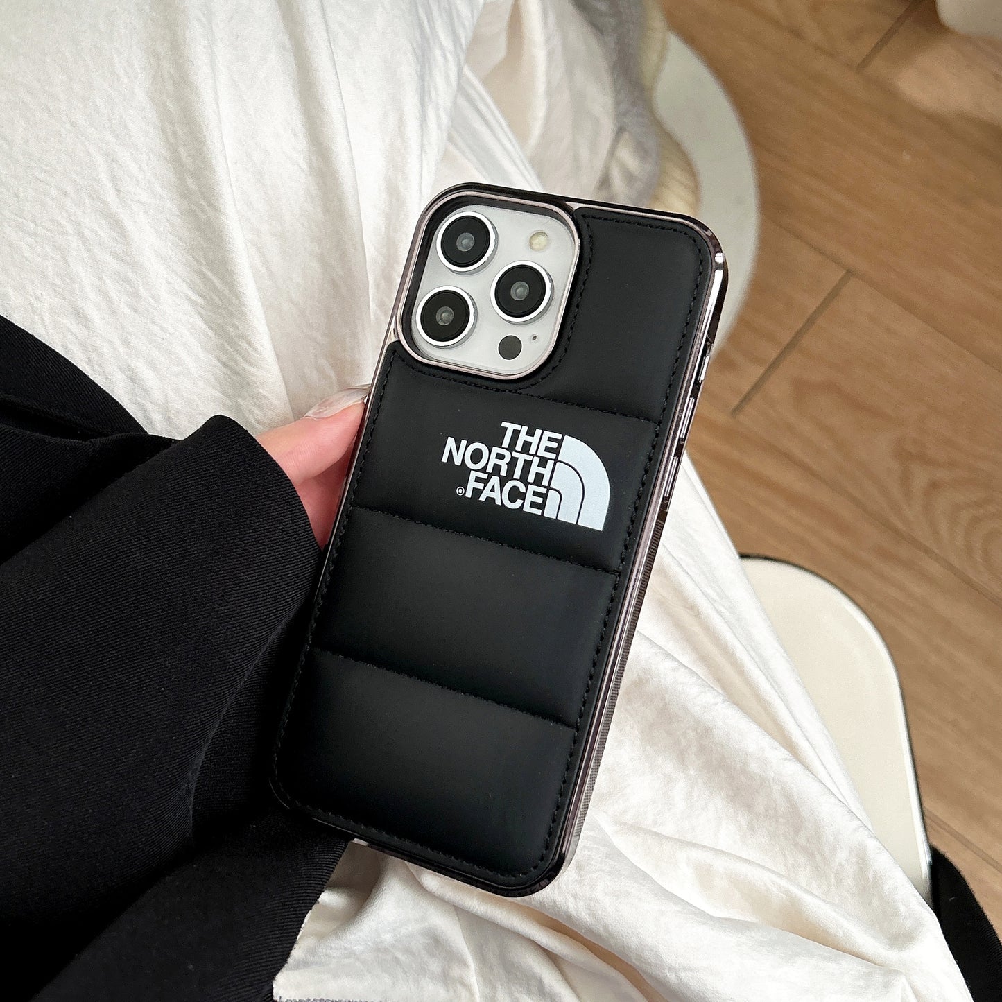 Luxury Case Made Of Soft Materials For iPhone 16 / 15 / 14 Roxy New 2