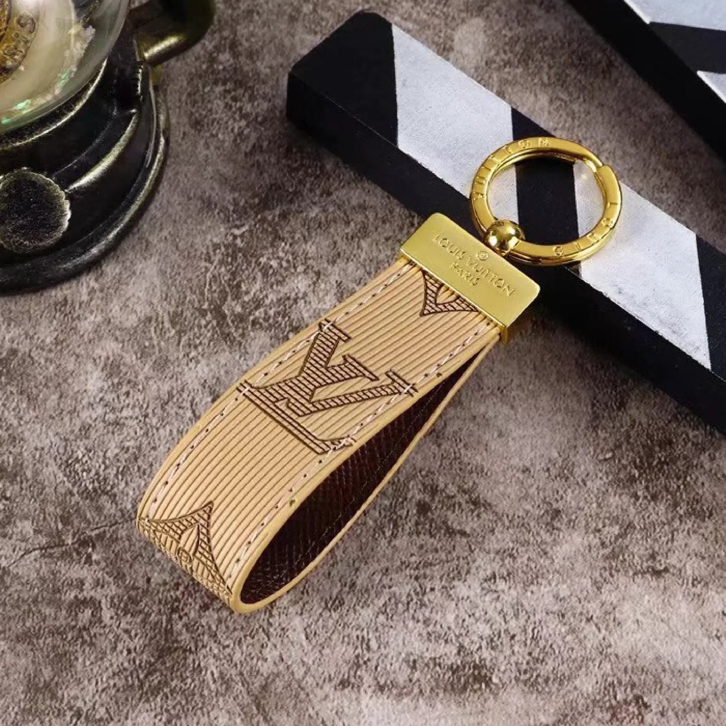 Luxury Louis Vuitton Captivating Leather & Acrylic Key Holders