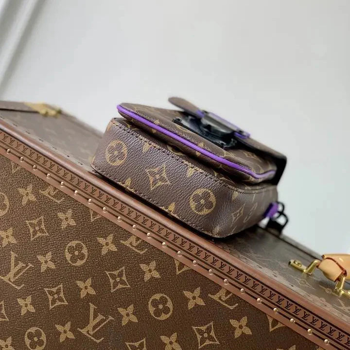 Louis Vuitton Pouch Monogram Canvas