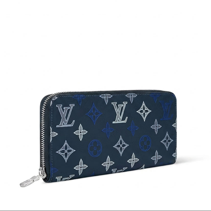 LOUYIS VUITTON BLUE COLOR