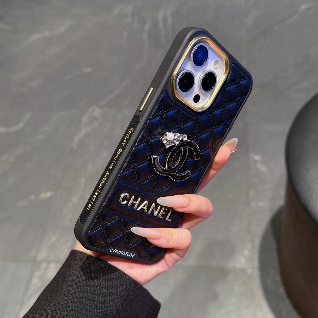 Embossed Chanel Diamond-Quilted Lambskin iPhone Case