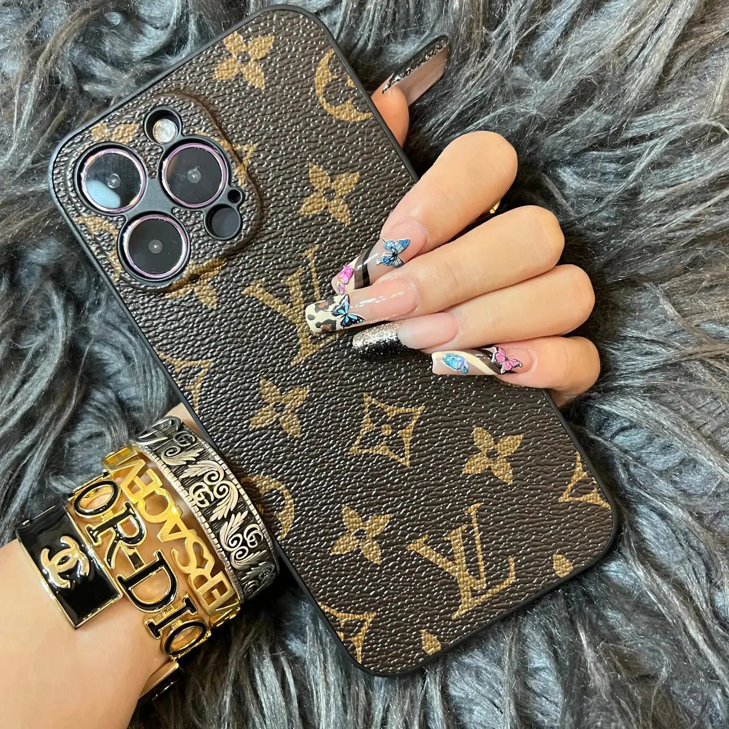 TRADITIONAL LOVE IPHONE CASE WITH CAMERA PROTECTION theroxymob